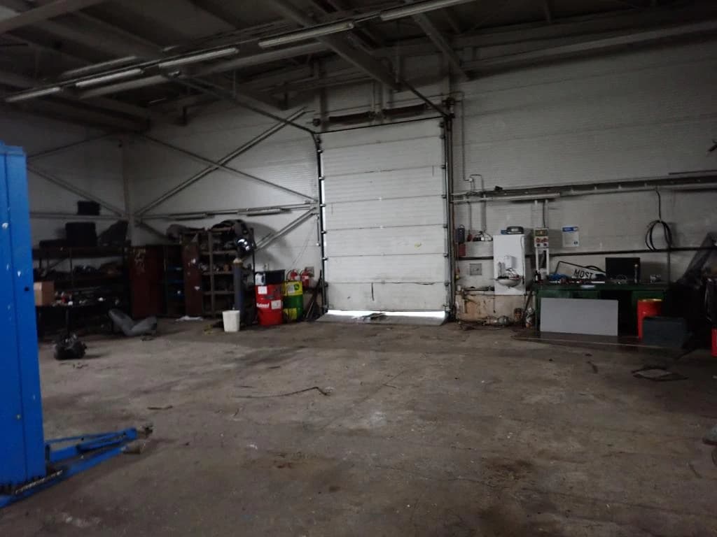 Komerční areál Most