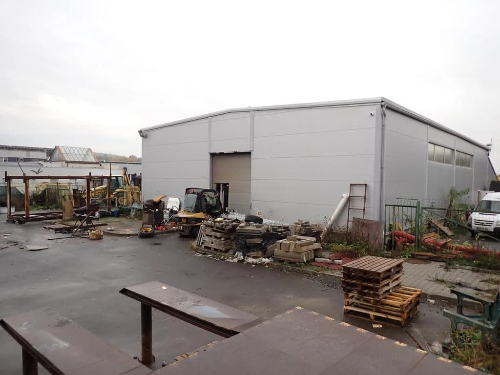 Komerční areál Most